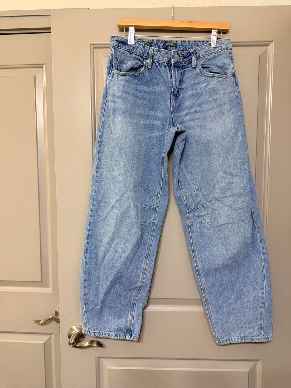 Wild Fable Womens Size 4 Mid Rise Barrel Jeans Blue Denim Horseshoe Fit